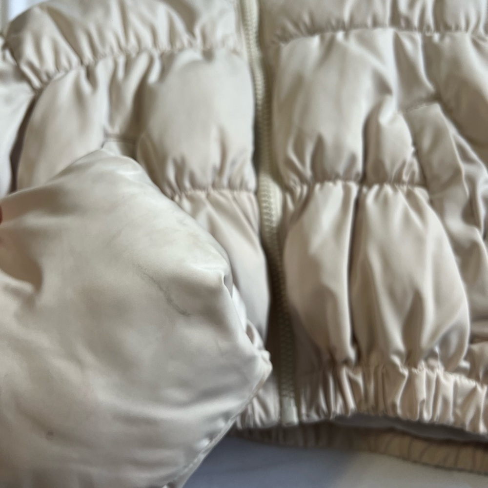 Cream cropped puffer coat - Picture 7 of 7